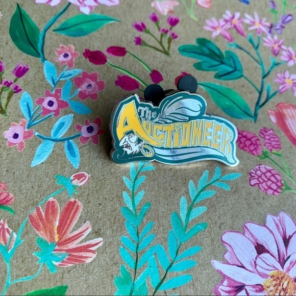🌿 Pirates of the Caribbean Pin - Picture 1 of 2